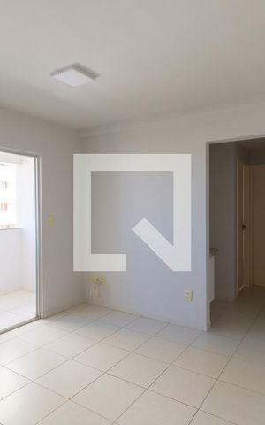 Apartamento à venda com 58m², 2 quartos e 1 vaga Apartamento à venda com 58m², 2 quartos e 1 vagaSala