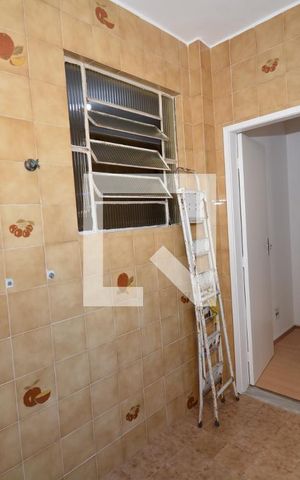 Apartamento para alugar com 86m², 3 quartos e 1 vagaÁrea de Serviço
