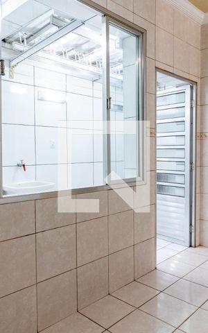 Casa à venda com 70m², 2 quartos e 2 vagasCozinha