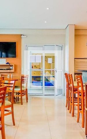 Apartamento para alugar com 55m², 2 quartos e 1 vaga Apartamento para alugar com 55m², 2 quartos e 1 vagaÁrea comum - Salão de festas