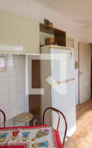 Apartamento à venda com 85m², 2 quartos e 1 vagaCozinha