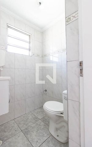 Casa à venda com 159m², 4 quartos e 1 vaga Casa à venda com 159m², 4 quartos e 1 vagaBanheiro Suíte 2