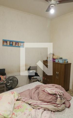 Casa à venda com 250m², 4 quartos e 3 vagasQuarto