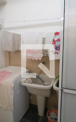 Casa à venda com 250m², 4 quartos e 3 vagasÁrea de Serviço