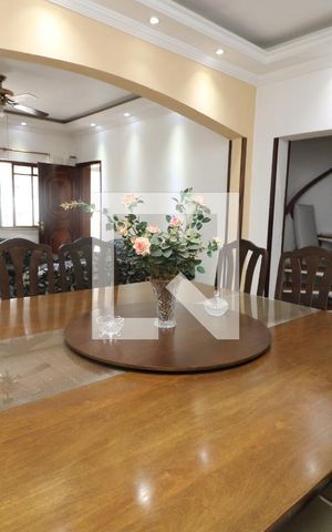 Casa à venda com 250m², 4 quartos e 3 vagasSala de Jantar