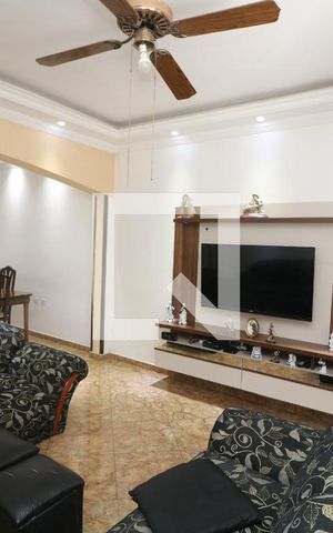 Casa à venda com 250m², 4 quartos e 3 vagasSala