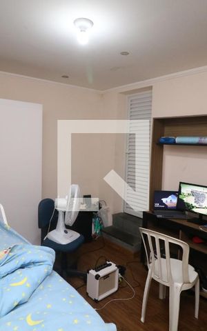 Casa à venda com 250m², 4 quartos e 3 vagasSuite