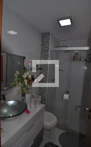 Apartamento à venda com 80m², 2 quartos e 1 vagaBanheiro da Suite 