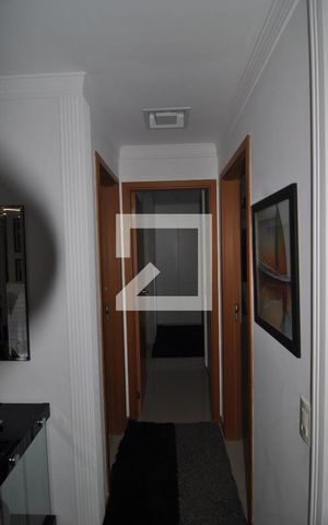 Apartamento à venda com 80m², 2 quartos e 1 vagaCorredor