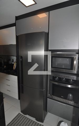 Apartamento à venda com 80m², 2 quartos e 1 vagaCozinha - Armários