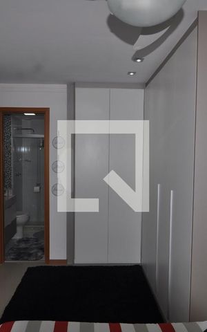 Apartamento à venda com 80m², 2 quartos e 1 vagaQuarto 2 - Armários
