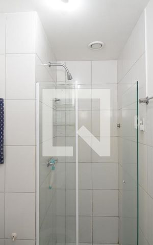 Apartamento à venda com 60m², 2 quartos e sem vagaBanheiro
