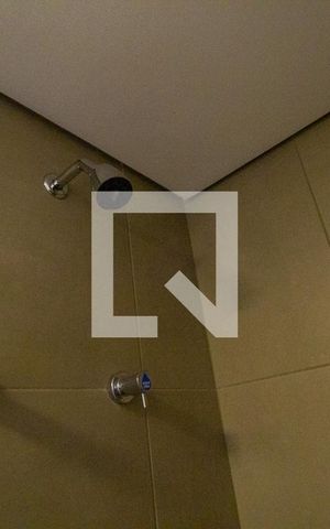 Studio para alugar com 18m², 1 quarto e sem vaga Studio para alugar com 18m², 1 quarto e sem vagaBanheiro