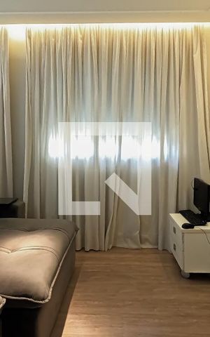 Apartamento à venda com 132m², 3 quartos e 2 vagas Apartamento à venda com 132m², 3 quartos e 2 vagasSala
