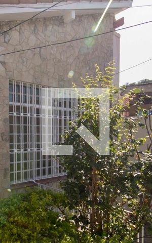 Casa para alugar com 105m², 2 quartos e 1 vagaQuintal
