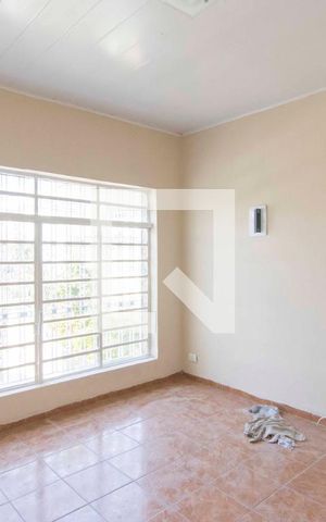 Casa para alugar com 105m², 2 quartos e 1 vagaSala