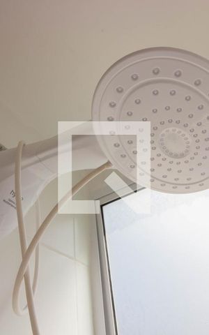 Apartamento para alugar com 42m², 2 quartos e 1 vaga Apartamento para alugar com 42m², 2 quartos e 1 vagaChuveiro