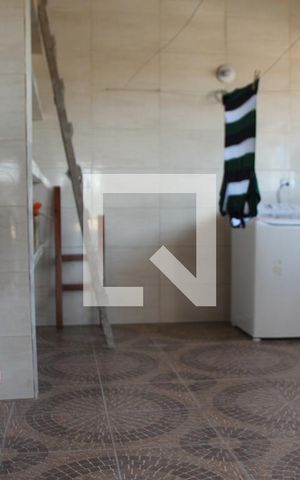 Casa à venda com 110m², 3 quartos e 2 vagasLavanderia