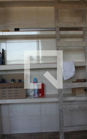 Casa à venda com 110m², 3 quartos e 2 vagasLavanderia