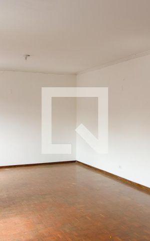Apartamento à venda com 189m², 4 quartos e 3 vagas Apartamento à venda com 189m², 4 quartos e 3 vagasSala