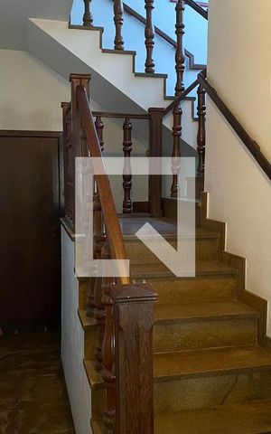 Casa à venda com 200m², 6 quartos e 3 vagas