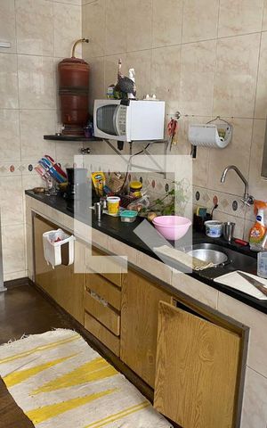 Casa à venda com 200m², 6 quartos e 3 vagas
