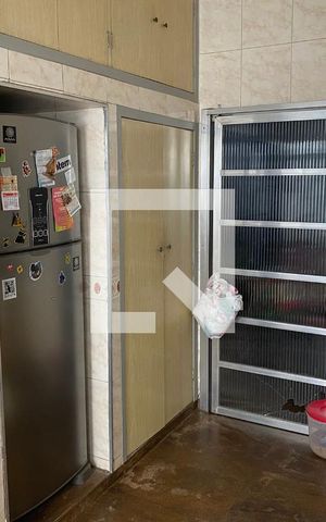 Casa à venda com 200m², 6 quartos e 3 vagas