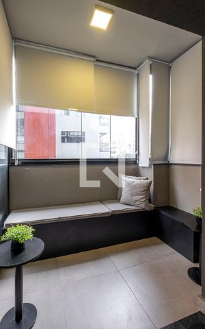 Studio à venda com 32m², 1 quarto e sem vaga Studio à venda com 32m², 1 quarto e sem vagaStudio - Varanda