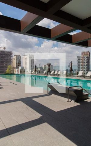 Studio à venda com 32m², 1 quarto e sem vaga Studio à venda com 32m², 1 quarto e sem vagaPiscina