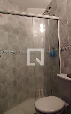 Apartamento à venda com 73m², 3 quartos e 1 vaga Apartamento à venda com 73m², 3 quartos e 1 vagaBanheiro da Suíte