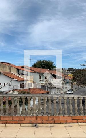 Casa de condomínio à venda com 800m², 2 quartos e 6 vagas Casa de condomínio à venda com 800m², 2 quartos e 6 vagasÁrea externa