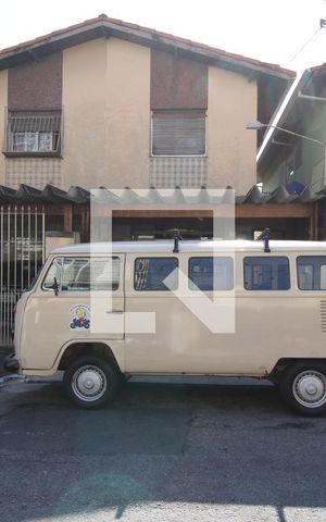 Casa à venda com 110m², 3 quartos e 2 vagasFachada