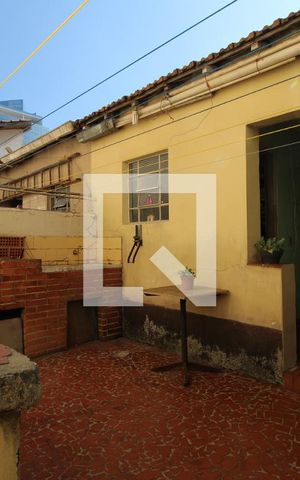 Casa à venda com 110m², 3 quartos e 2 vagasÁrea Externa