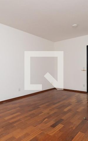 Apartamento à venda com 96m², 2 quartos e 1 vagaSala