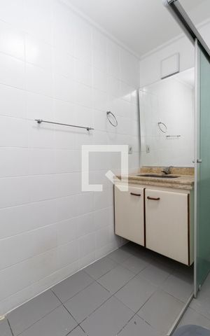 Apartamento à venda com 96m², 2 quartos e 1 vagaBanheiro da Suíte