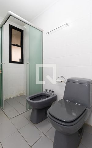 Apartamento à venda com 96m², 2 quartos e 1 vagaBanheiro da Suíte