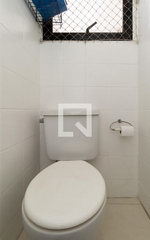 Apartamento à venda com 96m², 2 quartos e 1 vagaBanheiro de Serviço