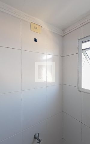 Apartamento à venda com 85m², 2 quartos e 1 vaga Apartamento à venda com 85m², 2 quartos e 1 vagaBanheiro da Suíte