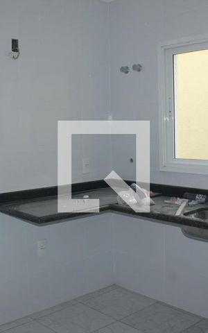 Casa à venda com 108m², 3 quartos e 2 vagasCozinha