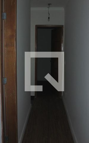 Casa à venda com 108m², 3 quartos e 2 vagasCorredor