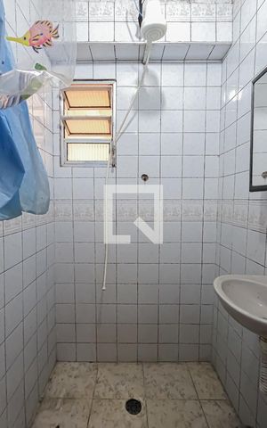 Casa à venda com 300m², 4 quartos e 2 vagas Casa à venda com 300m², 4 quartos e 2 vagasEdícula