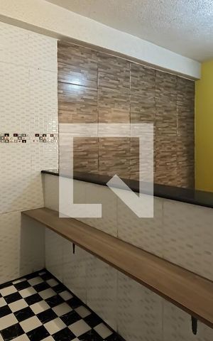 Casa à venda com 300m², 4 quartos e 2 vagas Casa à venda com 300m², 4 quartos e 2 vagasEdícula