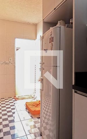 Casa à venda com 300m², 4 quartos e 2 vagas Casa à venda com 300m², 4 quartos e 2 vagasCozinha