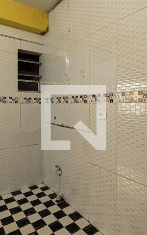 Casa à venda com 300m², 4 quartos e 2 vagas Casa à venda com 300m², 4 quartos e 2 vagasEdícula