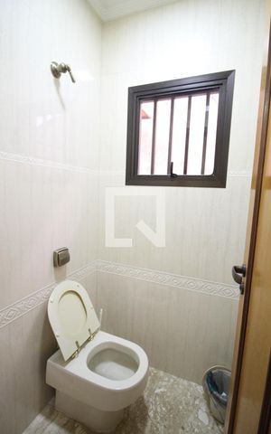 Casa à venda com 415m², 4 quartos e 6 vagaslavabo
