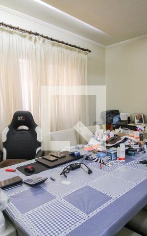 Casa à venda com 415m², 4 quartos e 6 vagassala jantar