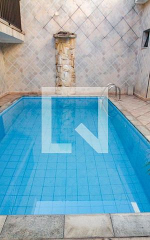 Casa à venda com 415m², 4 quartos e 6 vagaspiscina