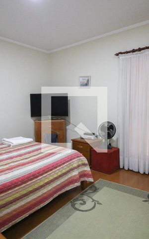 Casa à venda com 415m², 4 quartos e 6 vagasquarto 1