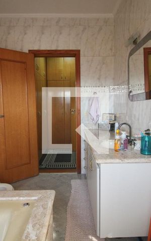 Casa à venda com 415m², 4 quartos e 6 vagassuite quarto 1