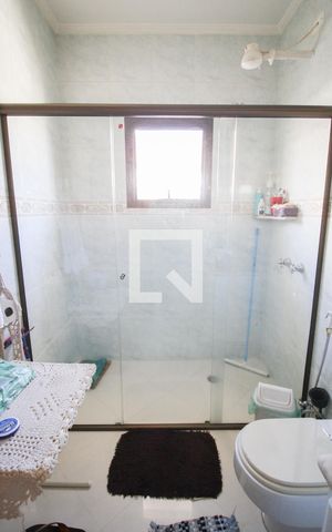 Casa à venda com 415m², 4 quartos e 6 vagasquarto 2